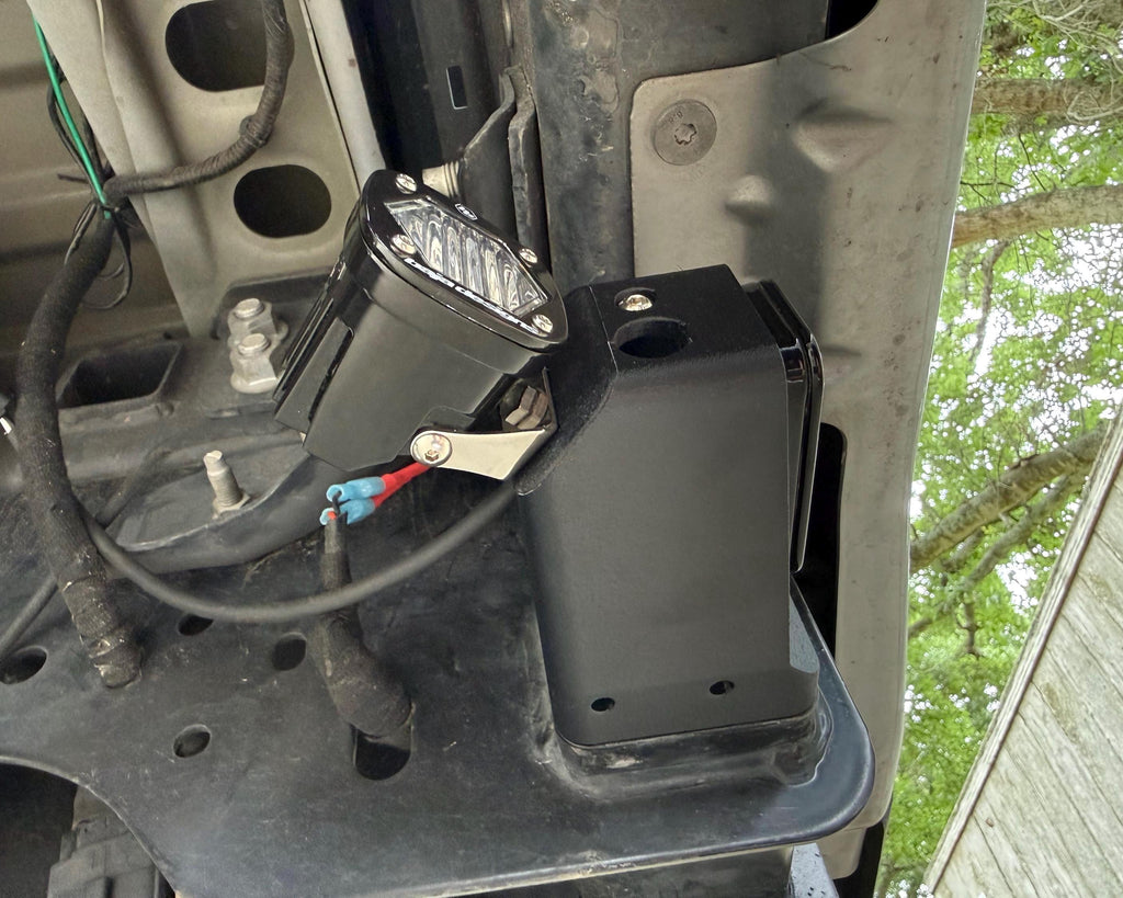 Super Duty Reverse Light Upgrade – No-Drill Hitch Tube Mount (Baja Designs S2/S1)